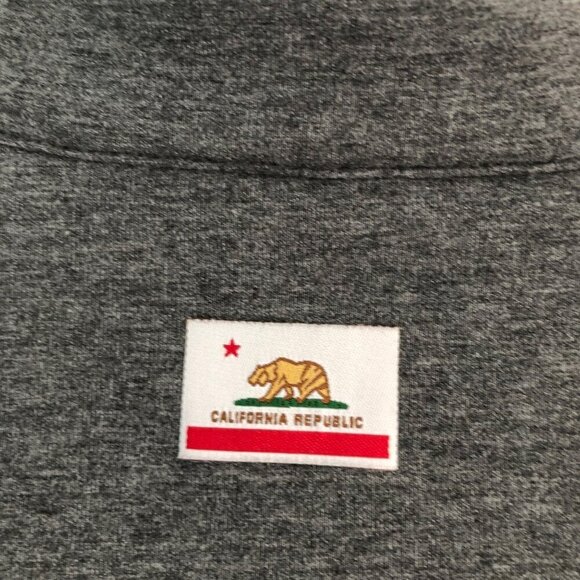 Travis Mathew GOLDEN GATE QUARTER ZIP Pullover California Size Medium Grey Light - Picture 8 of 10